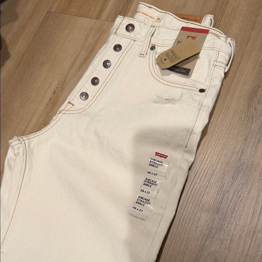 Levi's Ribcage Straight Ankle - Picture 8 of 9